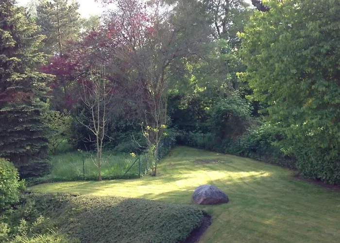 Am Muehlenteich 2 Comfortable Vacation Apartment